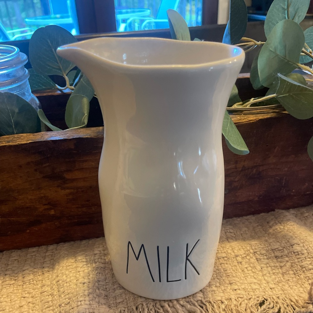 Rae Dunn Milk jug no chips or cracks.